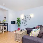 Private Garden - Two-bedroom With Garden And Terrace *