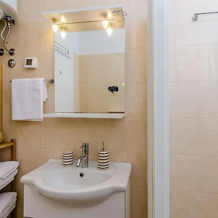 Private Garden - Two-bedroom With Garden And Terrace 公寓 杜布罗夫尼克