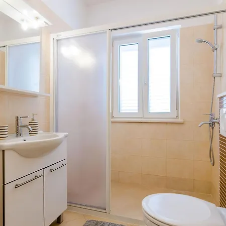 公寓 Private Garden - Two-bedroom With Garden And Terrace 杜布罗夫尼克